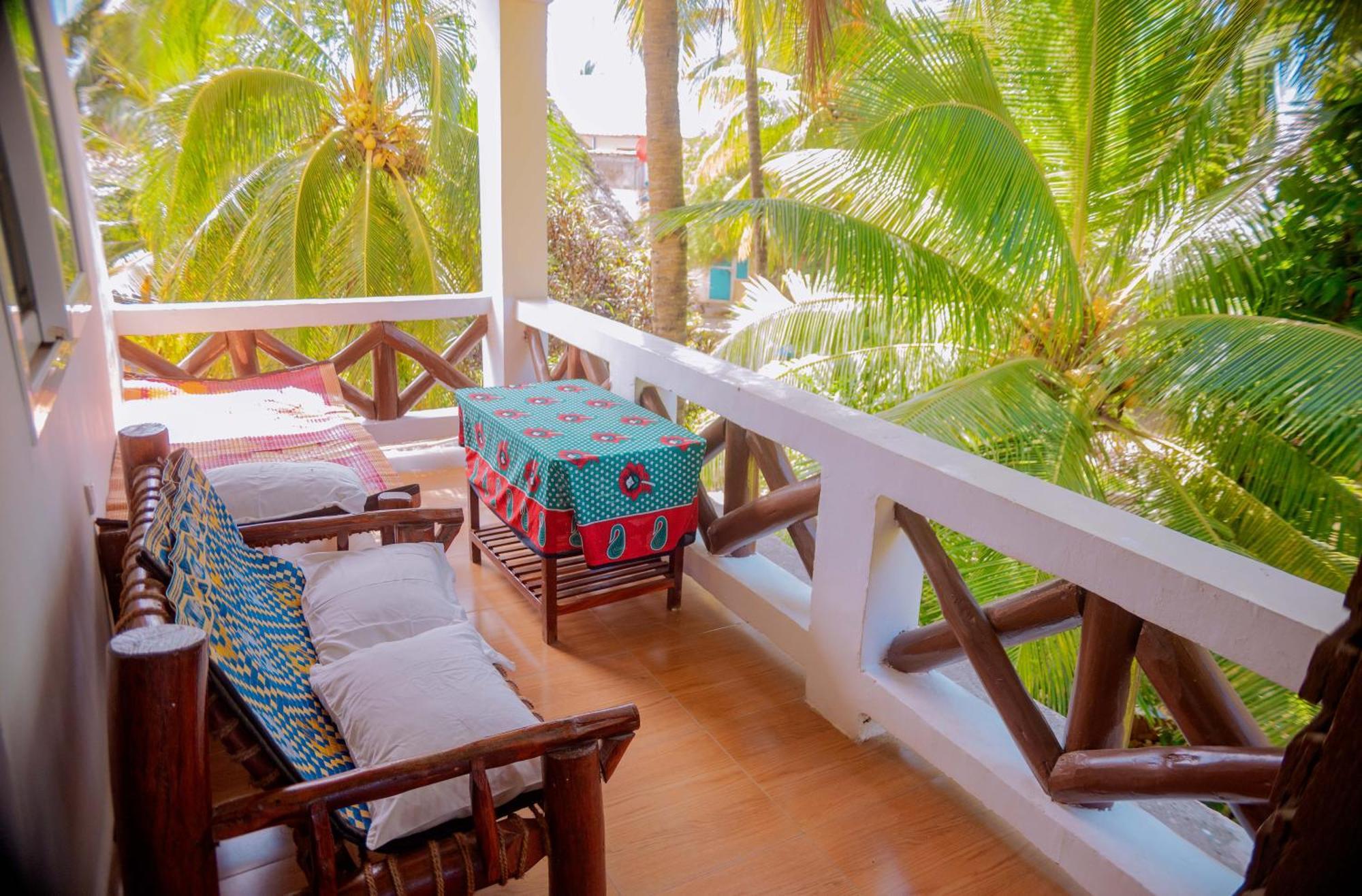 Baraka Beach Bungalows Nungwi Exterior photo