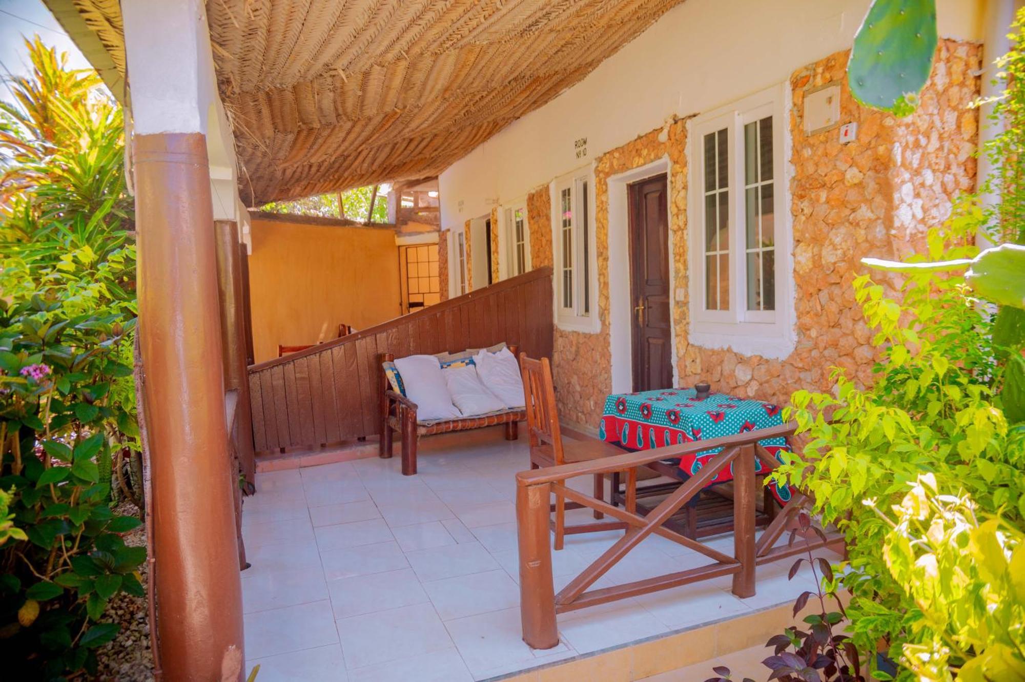 Baraka Beach Bungalows Nungwi Exterior photo
